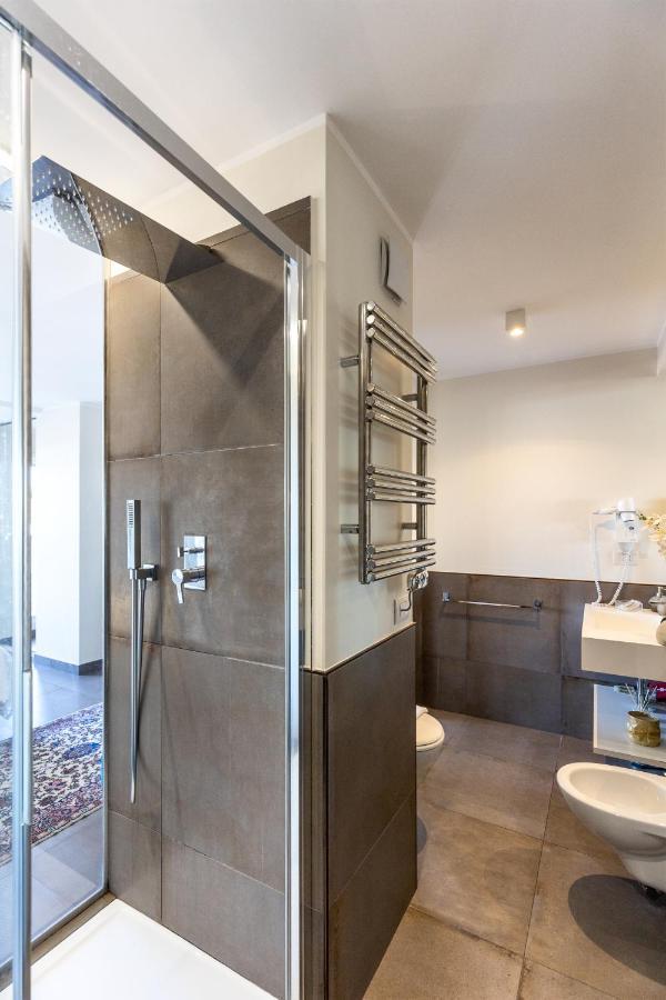 Penthouse With A Panoramic Rooftop In Trastevere With Seasonally Jacuzzi Roma Ngoại thất bức ảnh